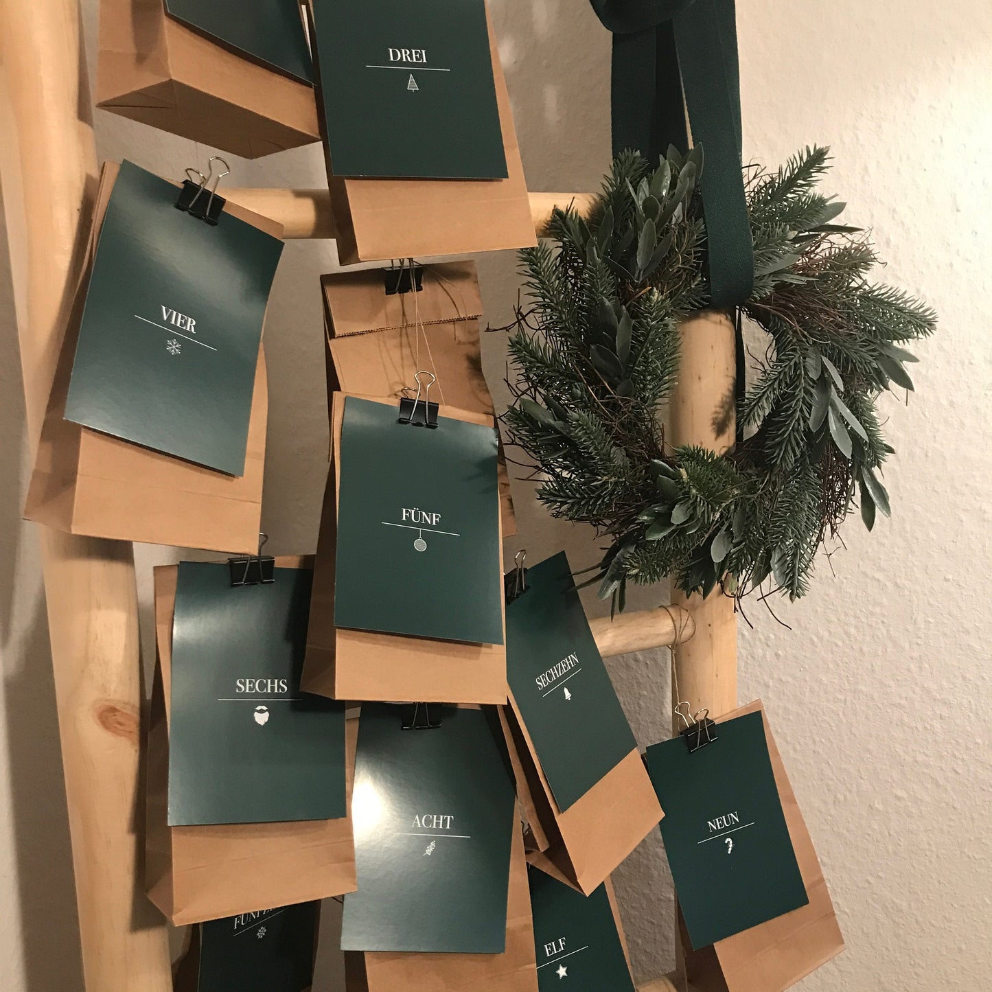Adventskalender Karten Tannengrün