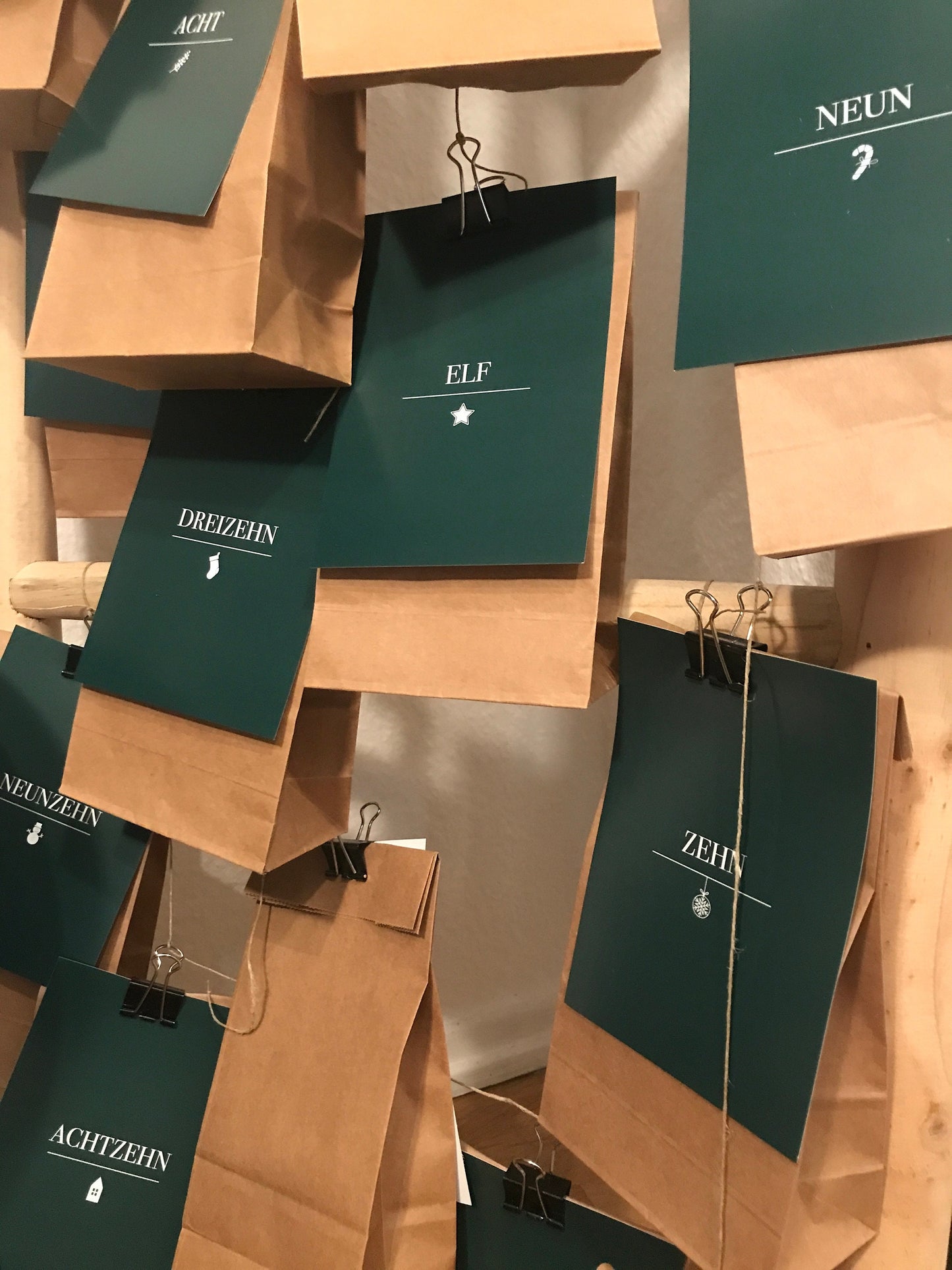 Adventskalender Karten Tannengrün
